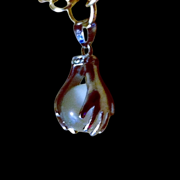 Necklace - Picture 3 of 3